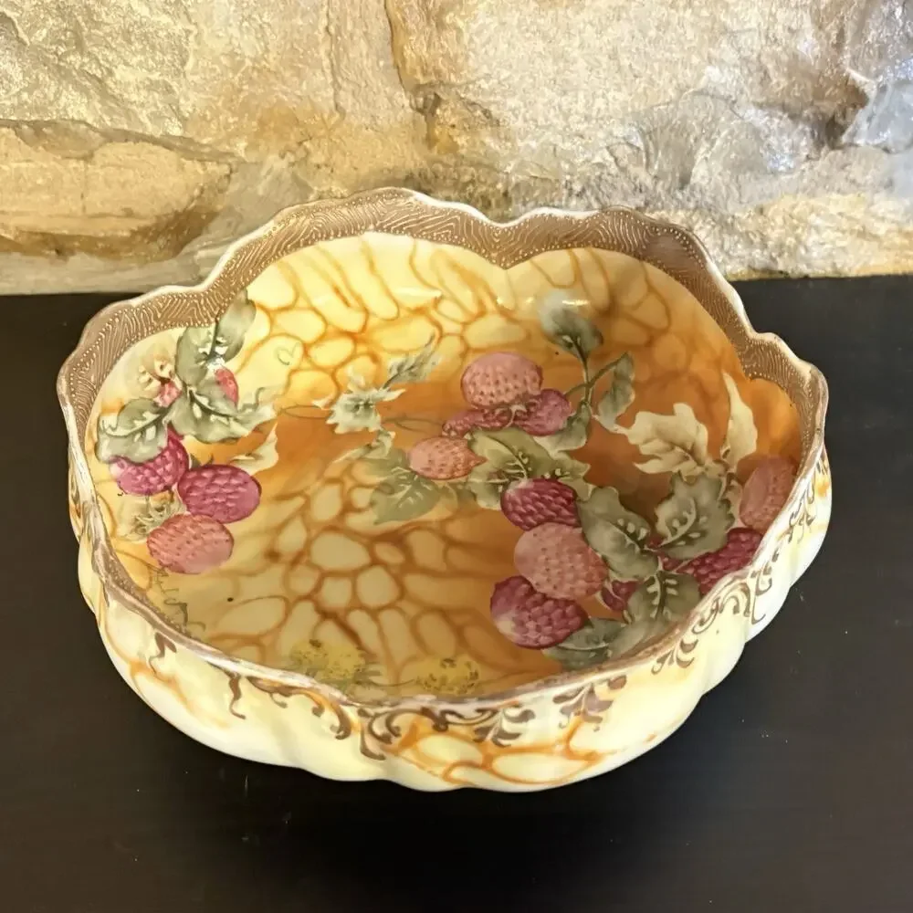Nippon Morimura Antique Hand Painted Porcelain Bowl Raspberry Floral Gold Trim